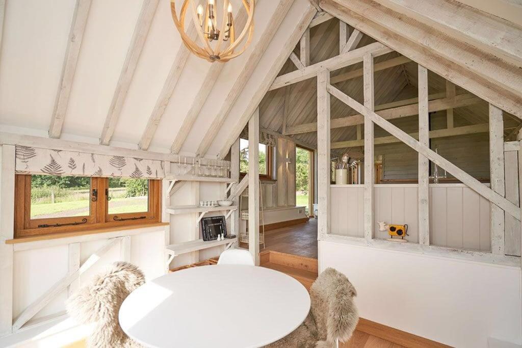 The Cowshed, Tunbridge Wells Villa Eksteriør bilde